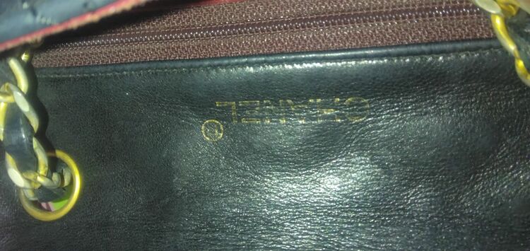 ミニマトラッセ A01115（ブランドバッグ）の商品画像 - 査定依頼日：2025年6月23日 - 最高査定価格：300,000円