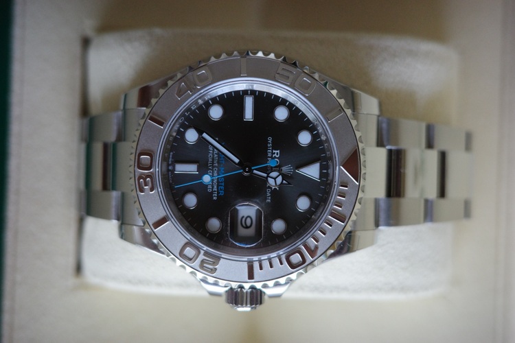 ロレックス ヨットマスター 12662（高級時計）の商品画像 - 査定依頼日：2025年10月17日 - 最高査定価格：2,050,000円