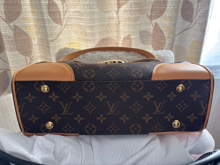 ルイヴィトン モノグラム （ブランドバッグ）の商品画像 - 査定依頼日：2025年11月30日 - 最高査定価格：250,000円