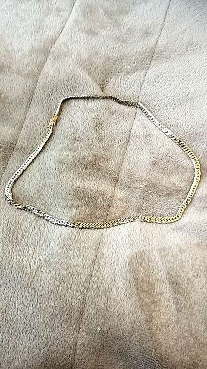 田中貴金属k18＆pt850ネックレス（金・貴金属）の商品画像 - 査定依頼日：2025年5月13日 - 最高査定価格：330,000円