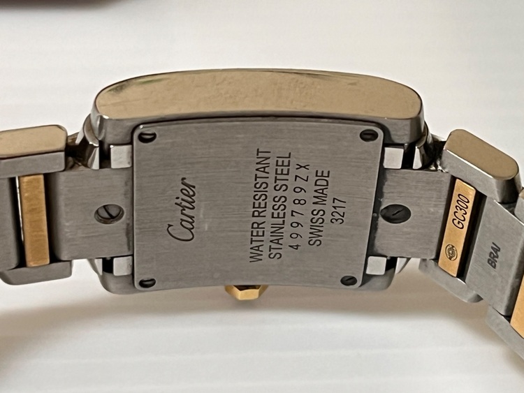 カルティエ タンク SMW51007Q（高級時計）の商品画像 - 査定依頼日：2025年10月23日 - 最高査定価格：440,000円