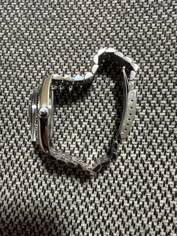 ロレックス デイトジャスト 1601（高級時計）の商品画像 - 査定依頼日：2025年7月14日 - 最高査定価格：660,000円