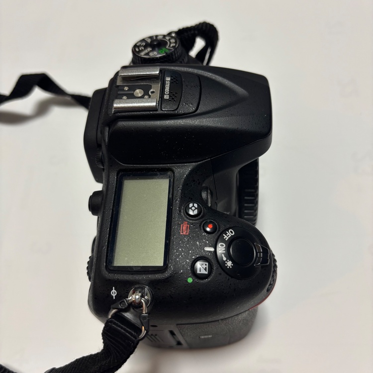 D7200（カメラ）の商品画像 - 査定依頼日：2026年1月13日 - 最高査定価格：35,000円