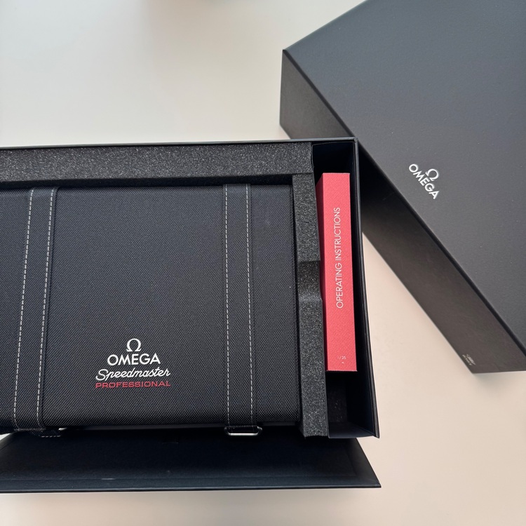 オメガ スピードマスター （高級時計）の商品画像 - 査定依頼日：2025年6月12日 - 最高査定価格：1,010,000円