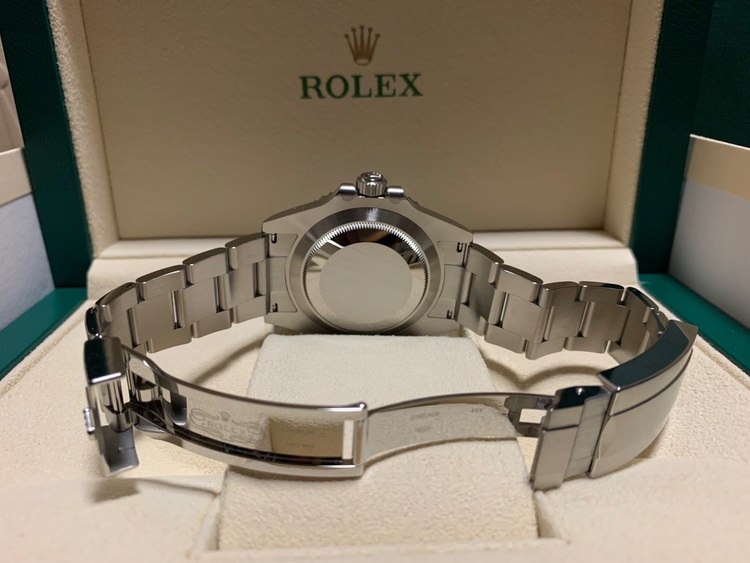 ロレックス サブマリーナー （高級時計）の商品画像 - 査定依頼日：2025年11月6日 - 最高査定価格：1,820,000円