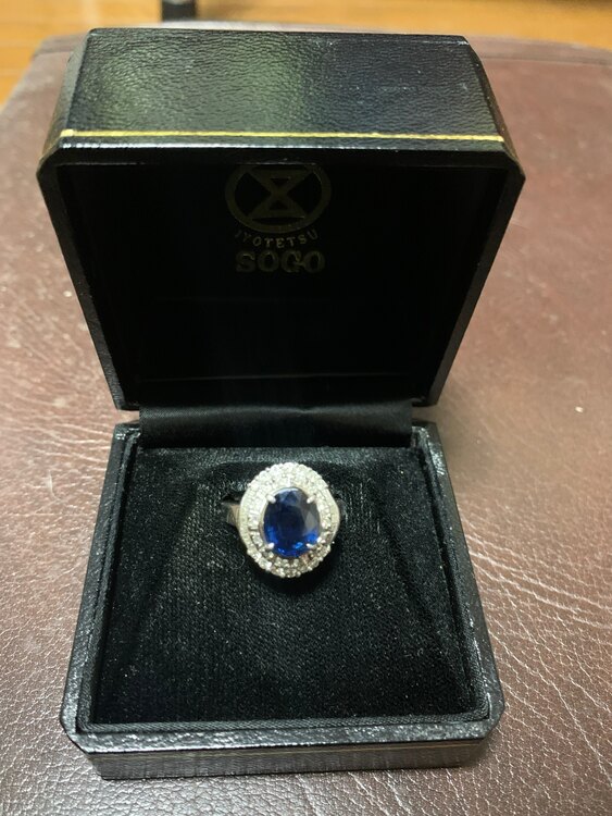 サファイア，ダイヤリング（金・貴金属）の商品画像 - 査定依頼日：2025年3月9日 - 最高査定価格：220,000円
