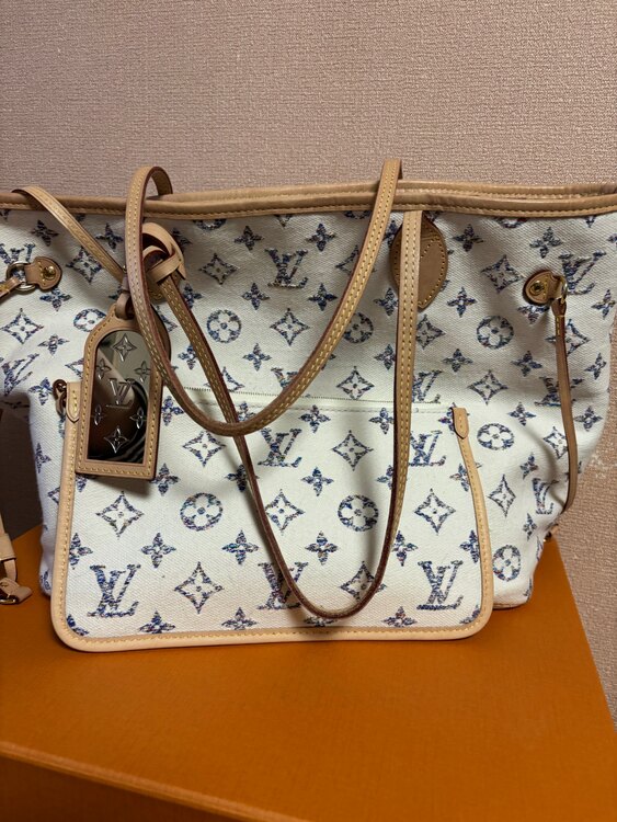 ネバーフルMMノーティカルカプセルコレクションM24905（ブランドバッグ）の商品画像 - 査定依頼日：2025年2月15日 - 最高査定価格：270,000円