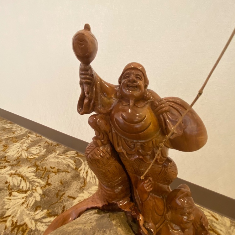 石を抱く大黒様　恵比寿さま15kg（美術品・骨董品）の商品画像 - 査定依頼日：2026年6月11日 - 最高査定価格：3,000円