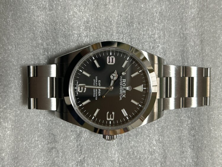 ロレックス エクスプローラー 21427（高級時計）の商品画像 - 査定依頼日：2025年5月28日 - 最高査定価格：980,000円