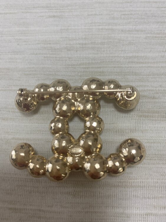 シャネル　パールブローチ（金・貴金属）の商品画像 - 査定依頼日：2025年5月12日 - 最高査定価格：30,000円