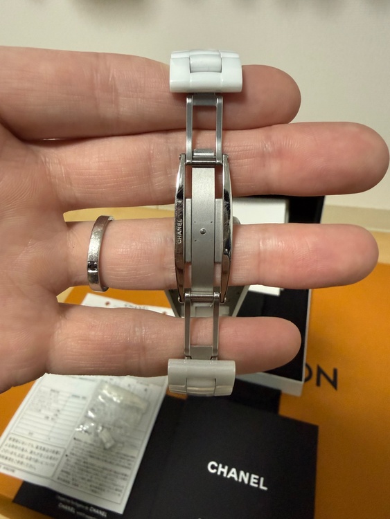 J12 H3443（高級時計）の商品画像 - 査定依頼日：2026年3月24日 - 最高査定価格：100,000円