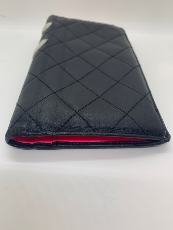カンボンライン ラムスキン　マトラッセ 長財布 ブラック ココマーク ホワイト（ブランド財布・小物）の商品画像 - 査定依頼日：2026年7月12日 - 最高査定価格：10,000円