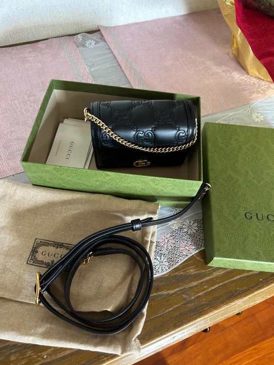 GGマトラッセショルダーバック（ブランドバッグ）の商品画像 - 査定依頼日：2026年1月12日 - 最高査定価格：80,000円