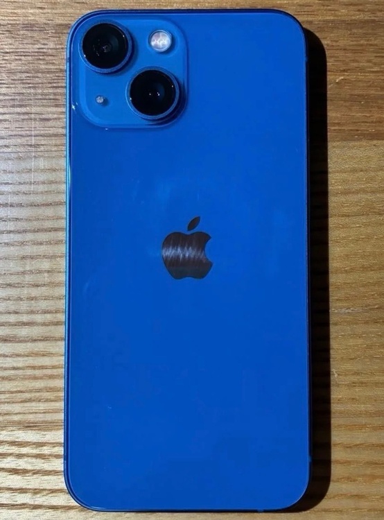 iPhone iPhone 13 256GB SIMフリー（スマホ）の商品画像 - 査定依頼日：2026年5月29日 - 最高査定価格：37,000円