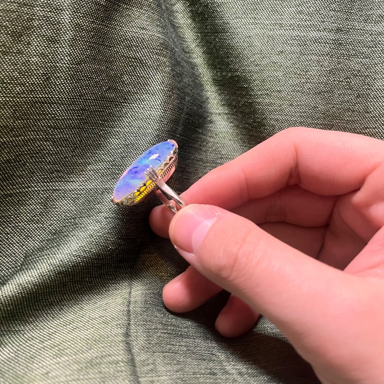 pt900 オパールの指輪（金・貴金属）の商品画像 - 査定依頼日：2026年2月21日 - 最高査定価格：150,000円