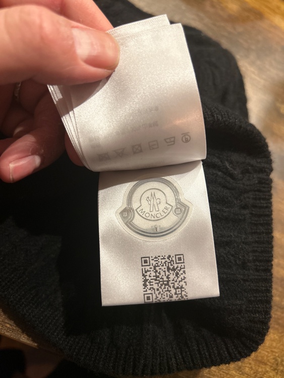 ニット帽（古着・ファッション）の商品画像 - 査定依頼日：2026年2月11日 - 最高査定価格：6,000円