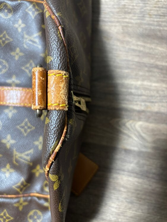 キーポール（ブランドバッグ）の商品画像 - 査定依頼日：2025年3月1日 - 最高査定価格：70,000円