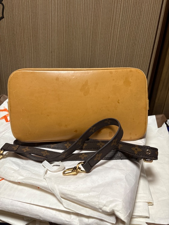 ルイヴィトン アルマ （ブランドバッグ）の商品画像 - 査定依頼日：2025年8月23日 - 最高査定価格：70,000円