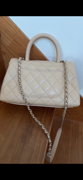 ココハンドルXS（ブランドバッグ）の商品画像 - 査定依頼日：2026年4月21日 - 最高査定価格：600,000円