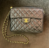 VINTAGE CHANEL BAG