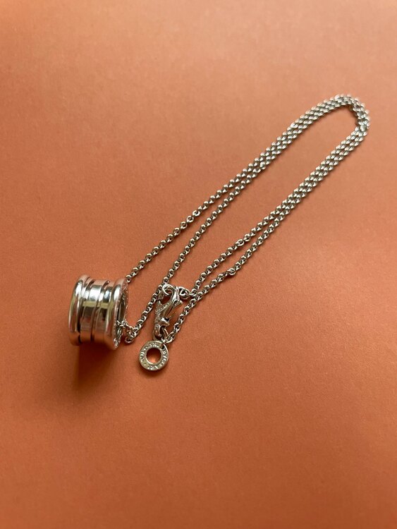 ブルガリ　ビー・ゼロワン　ネックレス（金・貴金属）の商品画像 - 査定依頼日：2024年1月28日 - 最高査定価格：130,000円