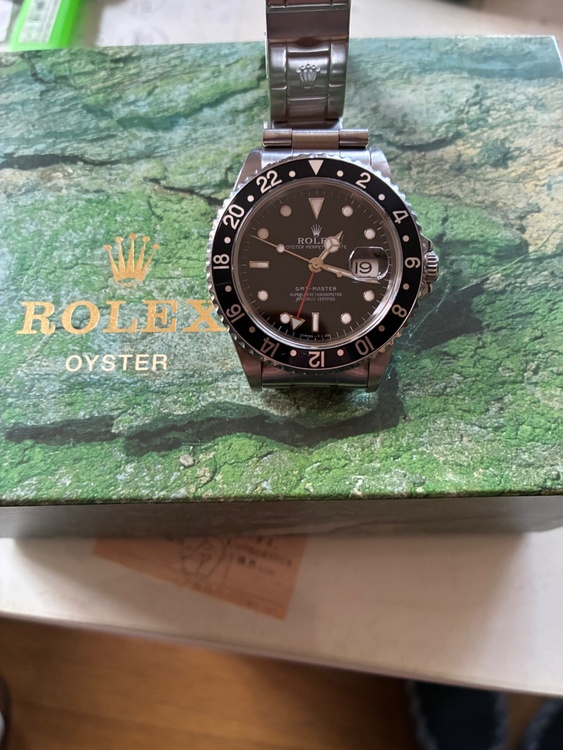 ロレックス GMTマスター 16700（高級時計）の商品画像 - 査定依頼日：2026年1月18日 - 最高査定価格：1,850,000円