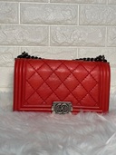マトラッセ　ボーイシャネル　ラムスキン　レッド（ブランドバッグ）の商品画像 - 査定依頼日：2025年6月18日 - 最高査定価格：300,000円