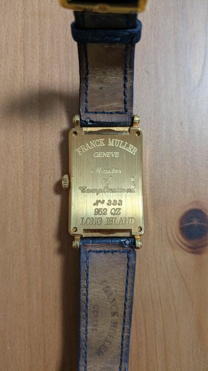 フランクミュラー ロングアイランド 952oz（高級時計）の商品画像 - 査定依頼日：2025年10月4日 - 最高査定価格：850,000円