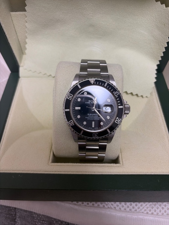 ロレックス サブマリーナー 1661（高級時計）の商品画像 - 査定依頼日：2025年11月11日 - 最高査定価格：1,420,000円