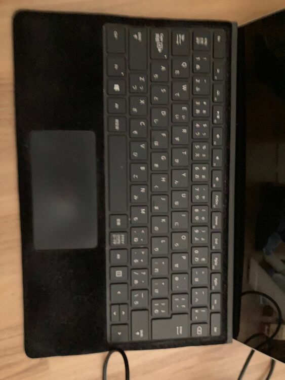 Microsoft Surface Pro 7（PC・タブレット）の商品画像 - 査定依頼日：2025年11月15日 - 最高査定価格：33,000円