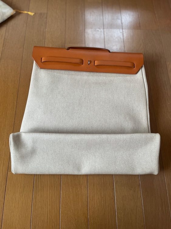 エルメス エールバッグ（ブランドバッグ）の商品画像 - 査定依頼日：2026年9月12日 - 最高査定価格：120,000円
