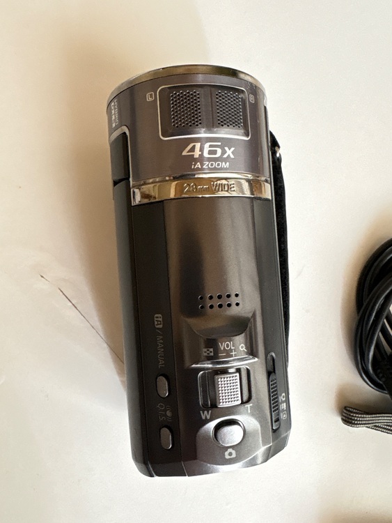 Panasonic HC.V700M（カメラ）の商品画像 - 査定依頼日：2025年10月17日 - 最高査定価格：2,000円