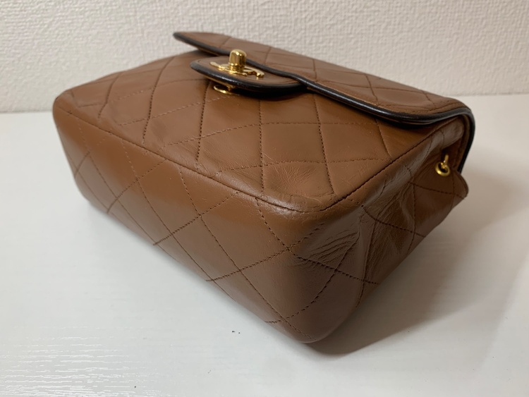 ミニマトラッセ　ブラウン（ブランドバッグ）の商品画像 - 査定依頼日：2026年3月18日 - 最高査定価格：180,000円