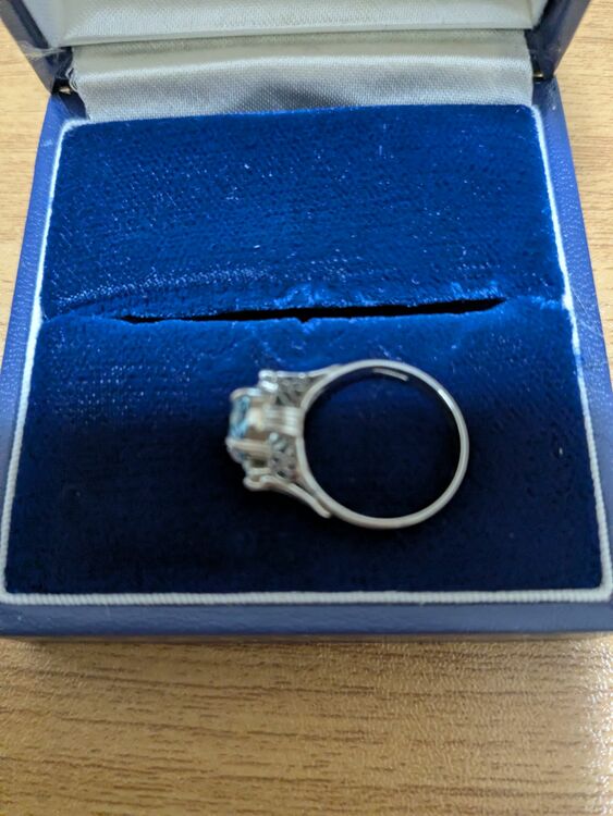 指輪（宝石）の商品画像 - 査定依頼日：2025年11月30日 - 最高査定価格：150,000円