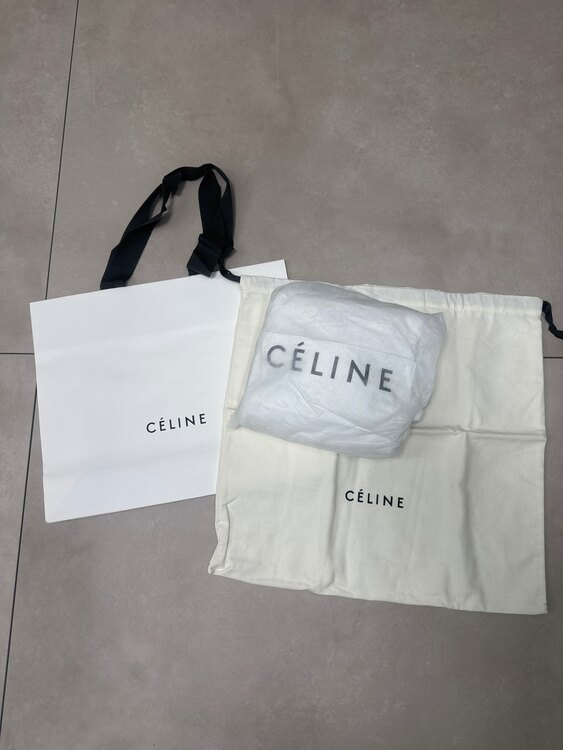 セリーヌ  （ブランドバッグ）の商品画像 - 査定依頼日：2025年1月10日 - 最高査定価格：70,000円