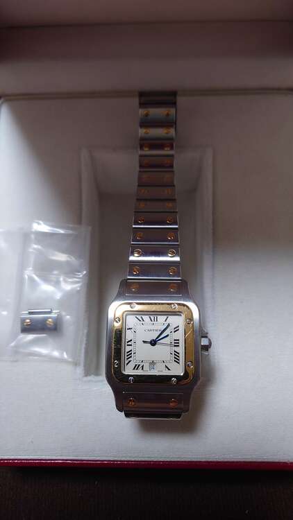 カルティエ サントス W20011C4（高級時計）の商品画像 - 査定依頼日：2025年5月20日 - 最高査定価格：600,000円