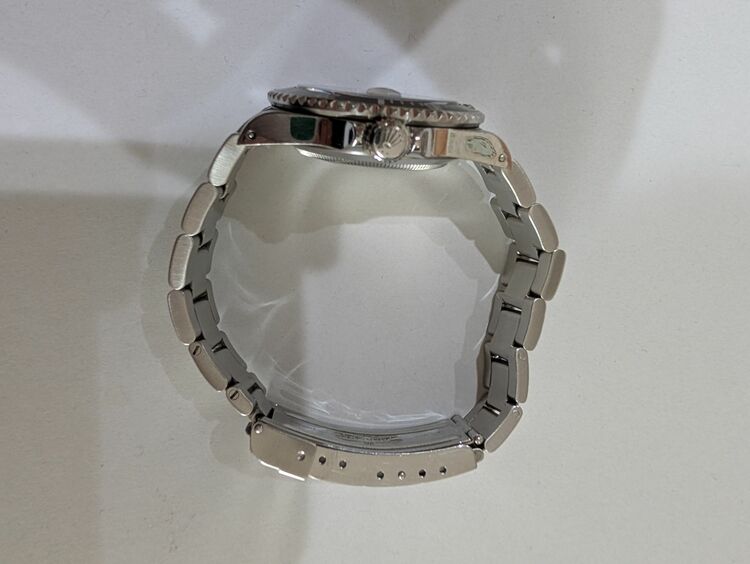 ロレックス サブマリーナー 16610（高級時計）の商品画像 - 査定依頼日：2025年6月14日 - 最高査定価格：1,300,000円