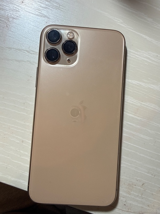 iPhone iPhone11 Pro 256GB docomo（スマホ）の商品画像 - 査定依頼日：2026年7月15日 - 最高査定価格：22,000円