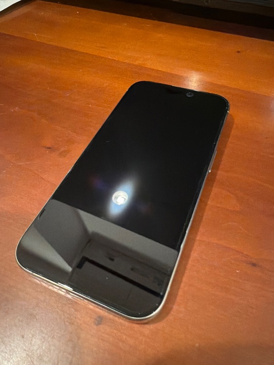 iPhone iPhone 15 Pro 128GB docomo（スマホ）の商品画像 - 査定依頼日：2026年9月7日 - 最高査定価格：74,000円