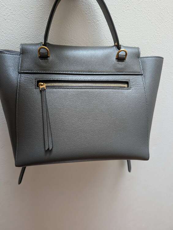 CELINE　ベルトバッグ（ブランドバッグ）の商品画像 - 査定依頼日：2025年3月10日 - 最高査定価格：140,000円