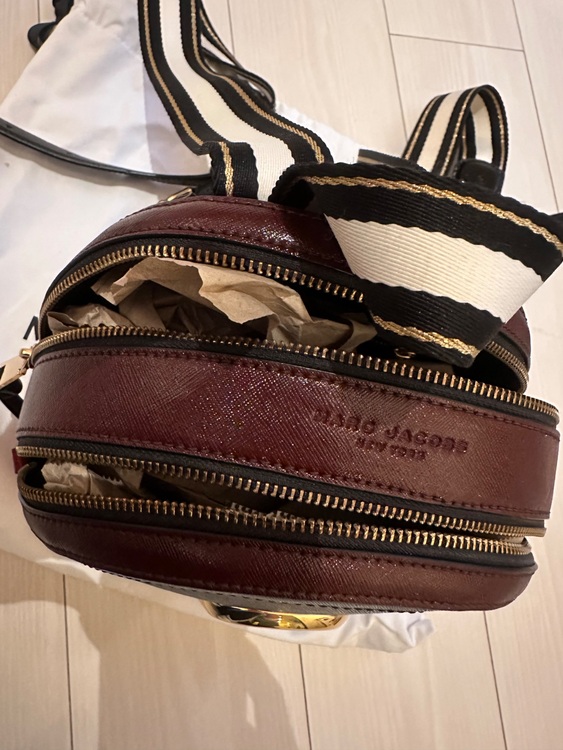 リュック　バックパック　デイバック（ブランドバッグ）の商品画像 - 査定依頼日：2025年11月24日 - 最高査定価格：2,000円