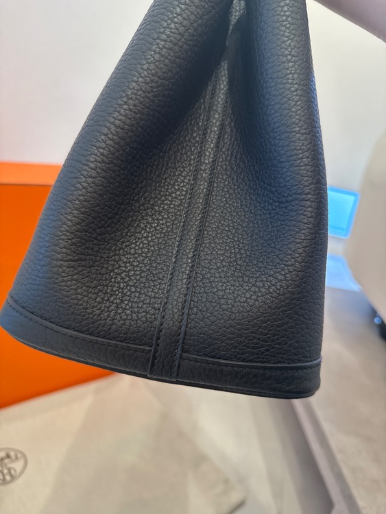 ノワール/Ｕ刻印（ブランドバッグ）の商品画像 - 査定依頼日：2025年11月29日 - 最高査定価格：600,000円