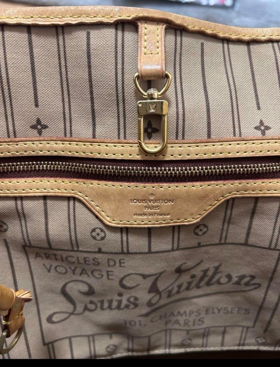 ネヴァーフルトートバッグ MM（ブランドバッグ）の商品画像 - 査定依頼日：2025年10月13日 - 最高査定価格：45,000円