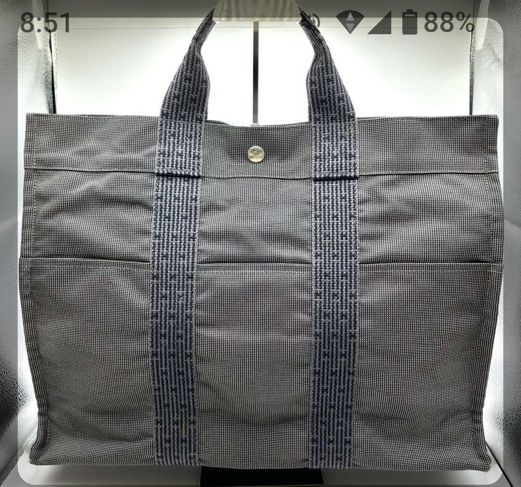 エルメス エールバッグ （ブランドバッグ）の商品画像 - 査定依頼日：2026年5月7日 - 最高査定価格：30,000円