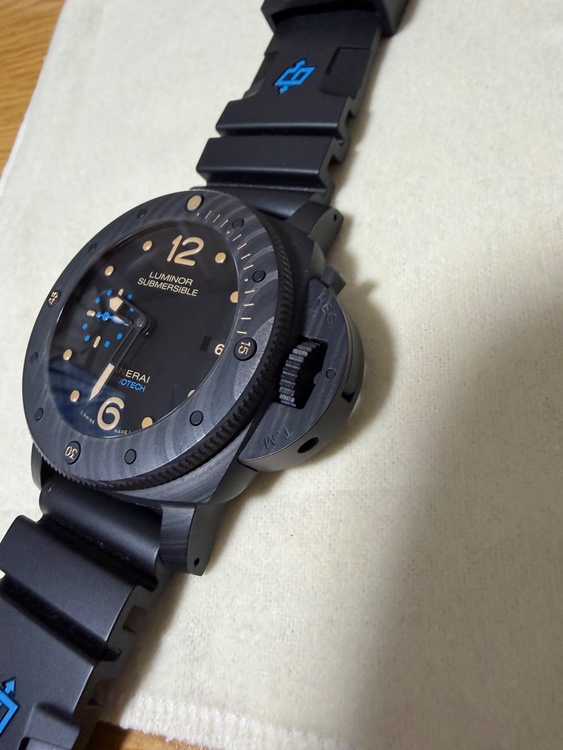 サブマーシブル　カーボテック（高級時計）の商品画像 - 査定依頼日：2026年2月9日 - 最高査定価格：980,000円