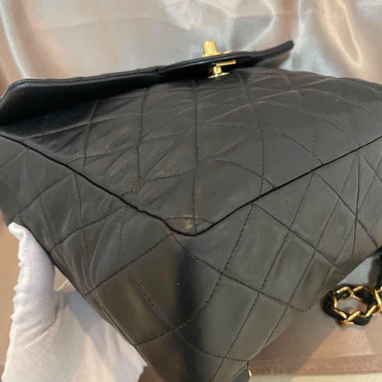 シャネル　ラムスキン  チェーンリュック（ブランドバッグ）の商品画像 - 査定依頼日：2025年6月8日 - 最高査定価格：230,000円