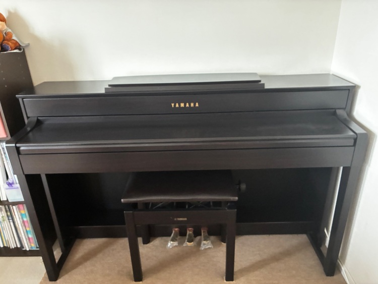 クラビノーバCLP575（ピアノ・楽器・PA機材）の商品画像 - 査定依頼日：2025年9月15日 - 最高査定価格：5,000円