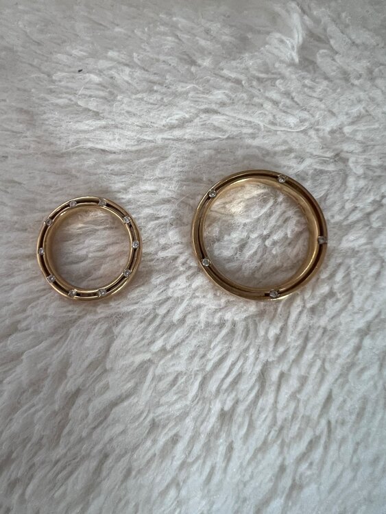 ダミアーニリング（金・貴金属）の商品画像 - 査定依頼日：2023年12月29日 - 最高査定価格：100,000円