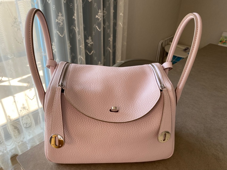 エルメス リンディ （ブランドバッグ）の商品画像 - 査定依頼日：2025年9月9日 - 最高査定価格：1,300,000円