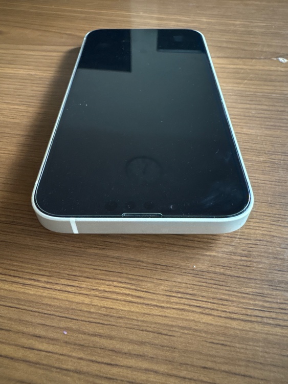 iPhone 14（スマホ）の商品画像 - 査定依頼日：2026年9月23日 - 最高査定価格：46,500円